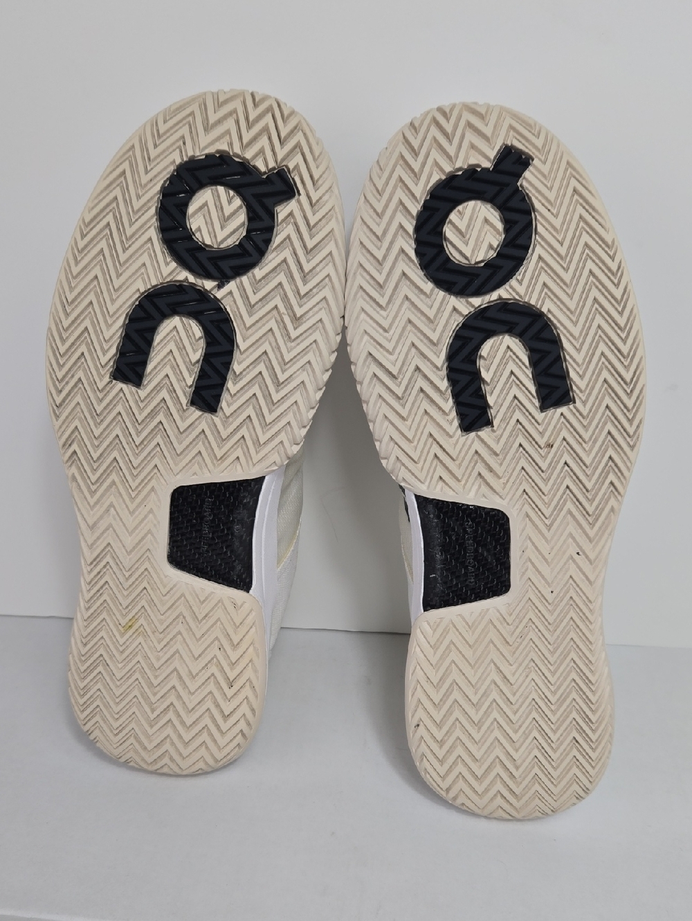 Size 11.5 - ON The Roger Pro 2 White Lime Men Speed Board Sneakers Athletic. - Picture 9 of 9